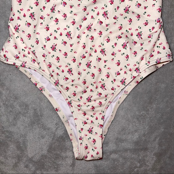 Spiritual Gangster NWT Namaste Raza Daisy Floral One Piece Suit Halter Swimsuit - Picture 6 of 11